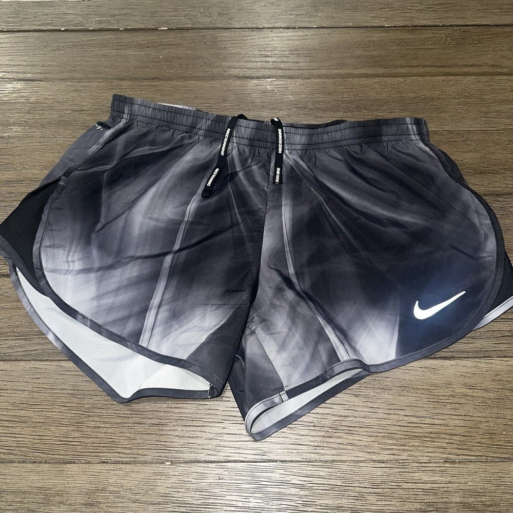 Nike‎ Dri-Fit Shorts Eclipse Running Shorts Women's Small Gym Workout